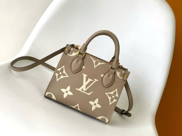 Louis Vuitton(On the go)