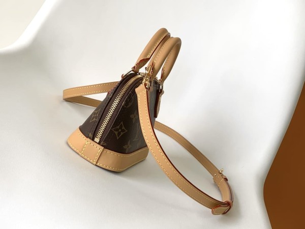 Louis Vuitton(ALMA)