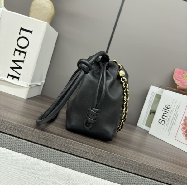 Loewe(Flamenco Purse)
