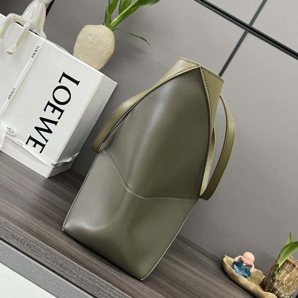 Loewe(Puzzle Fold Tote)