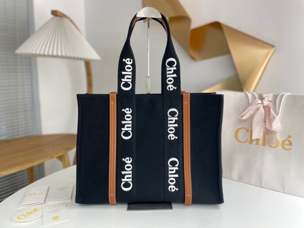 Chloe(Woody)