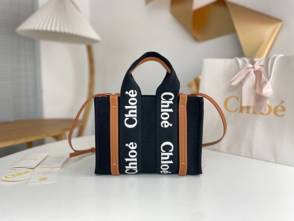 Chloe(Woody)