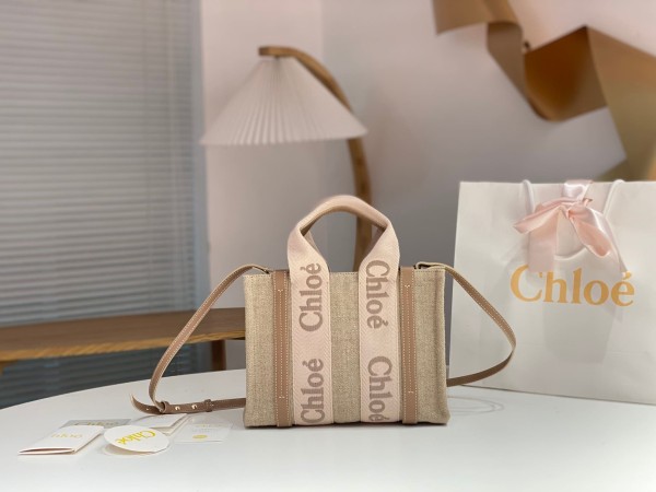Chloe(Woody)