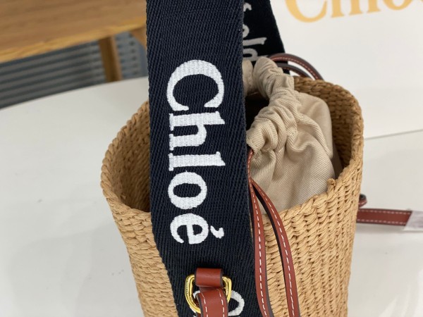 Chloe(Woody)
