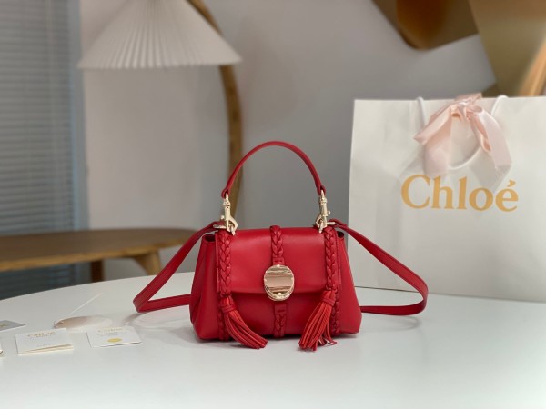 Chloe(Penelope)