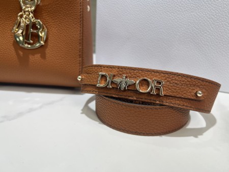 Dior(Lady)