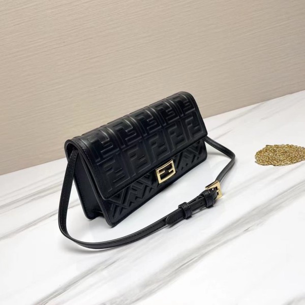 Fendi(Baguette)