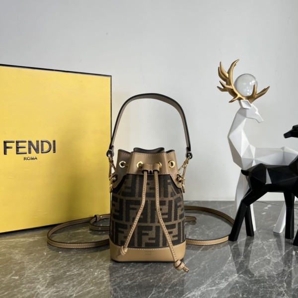 Fendi(Mon Tresor)