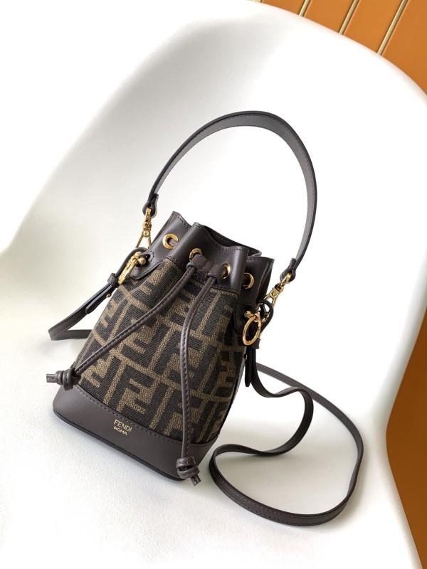 Fendi(Mon Tresor)
