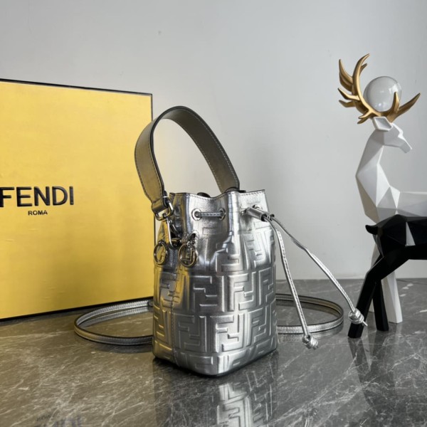 Fendi(Mon Tresor)