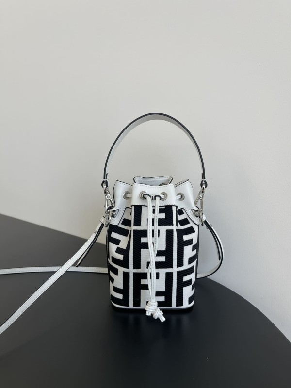 Fendi(Mon Tresor)