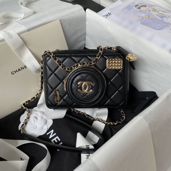 Chanel(24s)