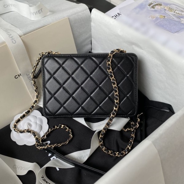 Chanel(24s)