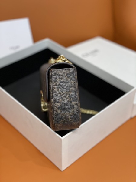 Celine(CL197993)