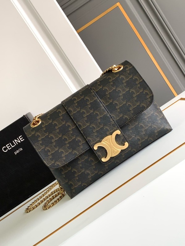 Celine(TEEN VICTOIRE)