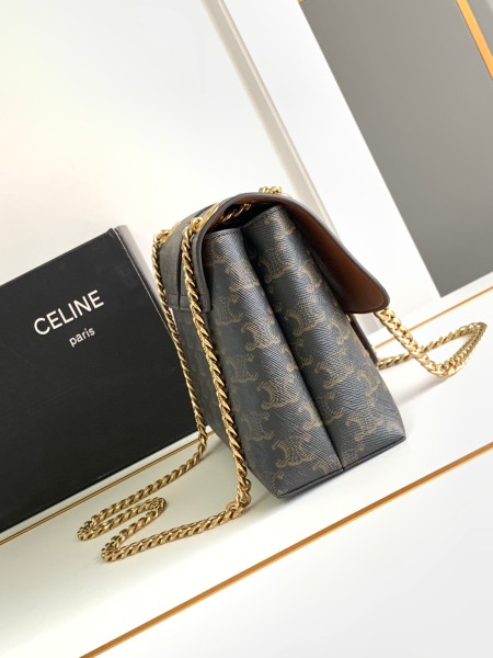 Celine(TEEN VICTOIRE)