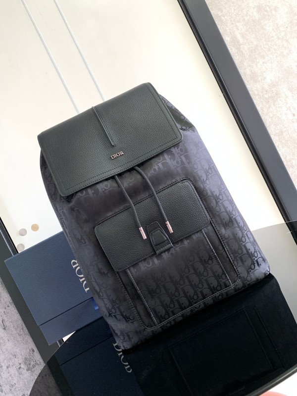 Dior(Motion)