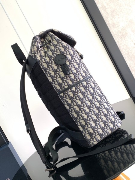 Dior(Explorer)
