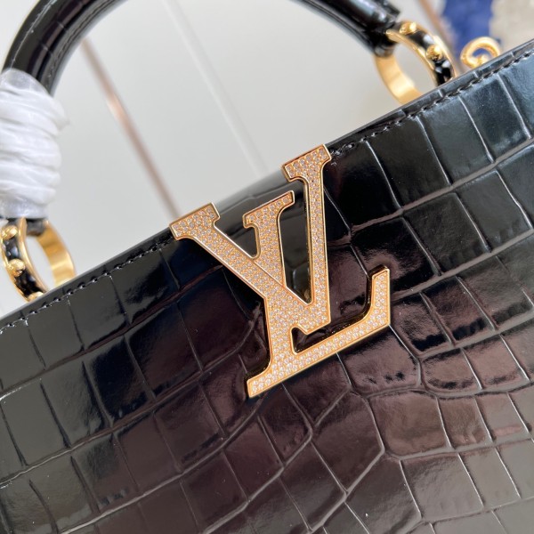 Louis Vuitton(Capucines)