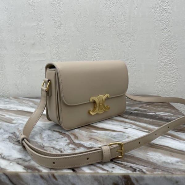 Celine(TEEN TRIOMPHE)