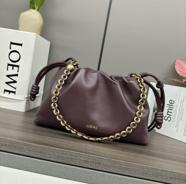 Loewe(Flamenco Purse)