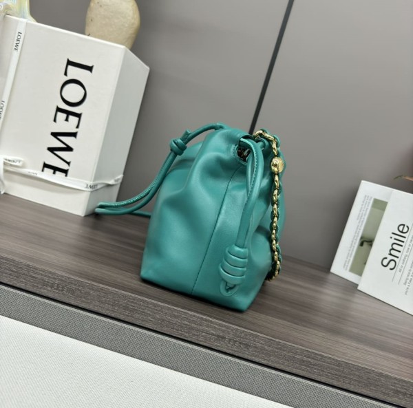 Loewe(Flamenco Purse)