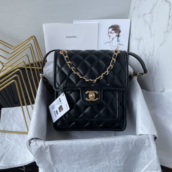 Chanel(Button on top)