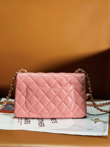 Chanel(CF)