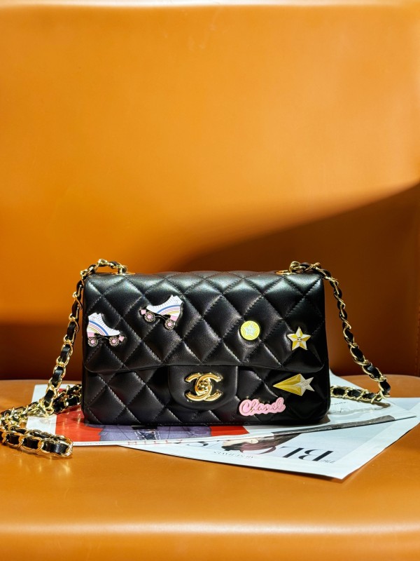 Chanel(24c)