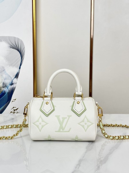 Louis Vuitton(NANO SPEEDY)