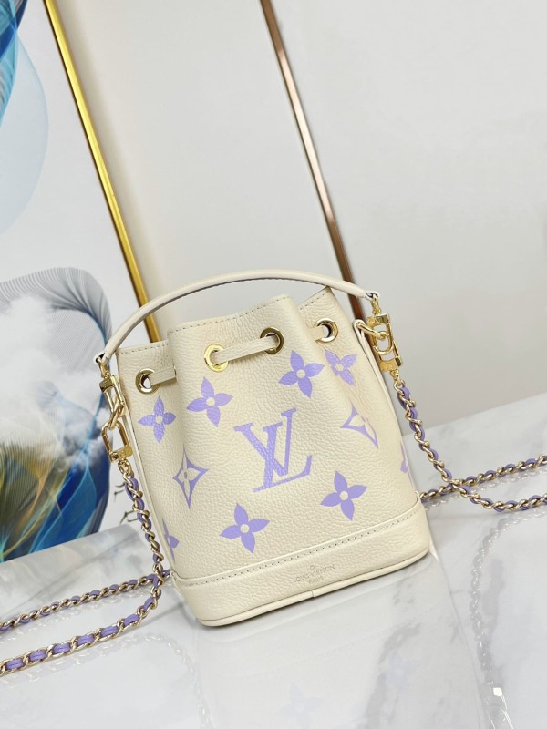 Louis Vuitton(NANO NOE)