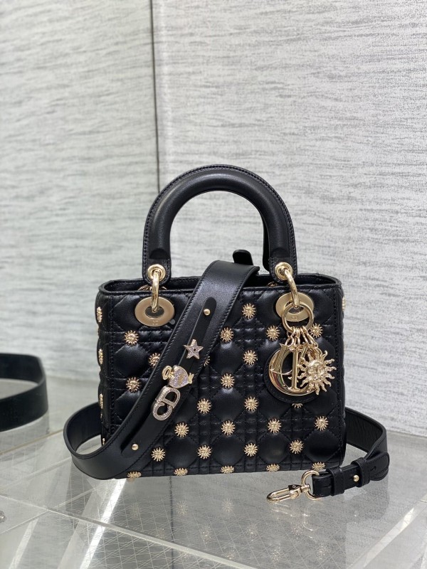 Dior(Lady)