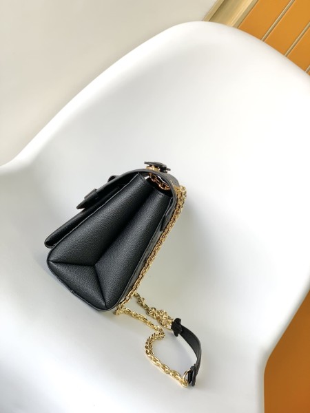 Louis Vuitton(Vavin)
