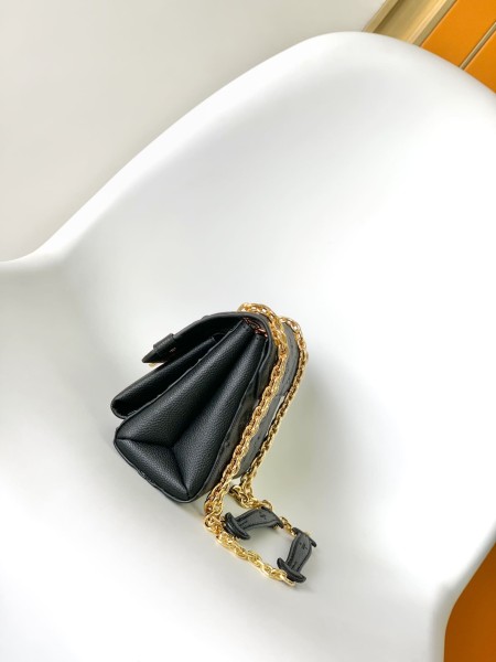 Louis Vuitton(Vavin)