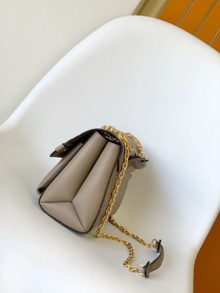 Louis Vuitton(Vavin)