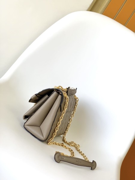 Louis Vuitton(Vavin)