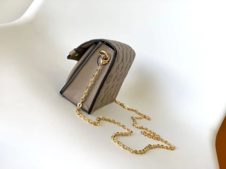 Louis Vuitton(Vavin)