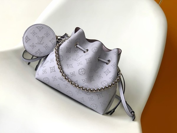 Louis Vuitton(Bella)