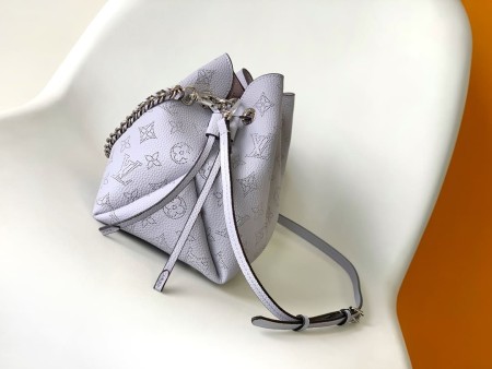 Louis Vuitton(Bella)
