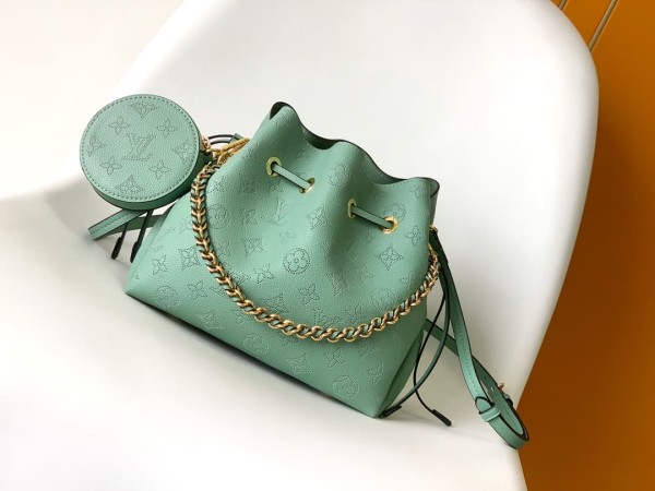 Louis Vuitton(Bella)