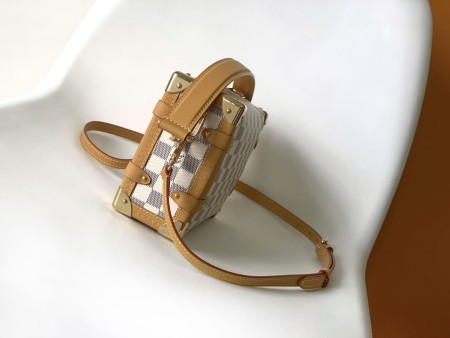 Louis Vuitton(Cruise)