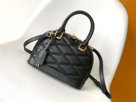 Louis Vuitton(Alma)