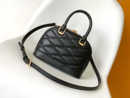 Louis Vuitton(Alma)