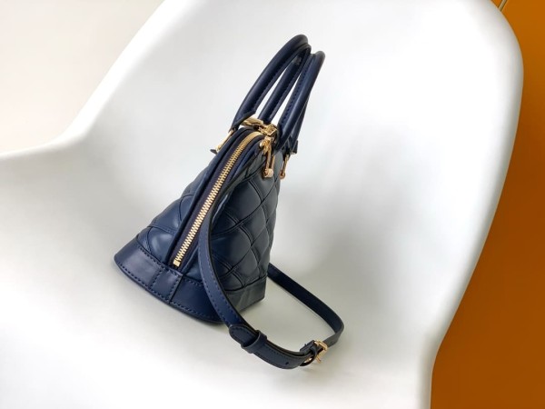 Louis Vuitton(Alma)