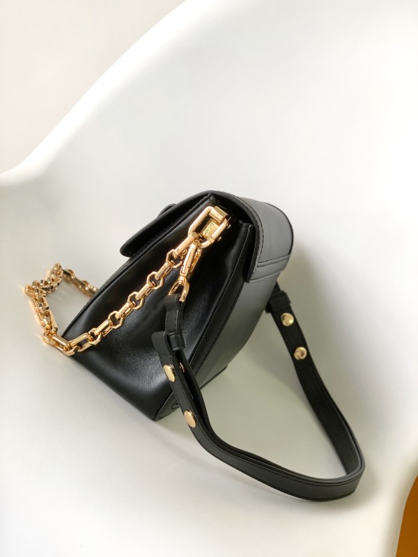 Louis vuitton(Dauphine)
