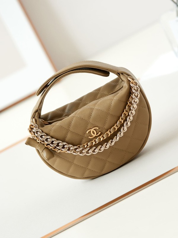 Chanel(24s)