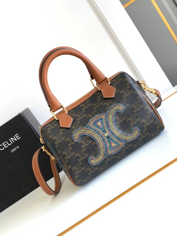 Celine(TRIOMPHE)