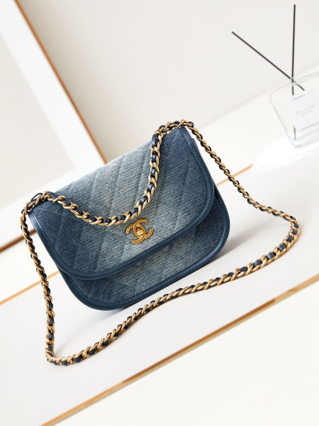 Chanel(24s)
