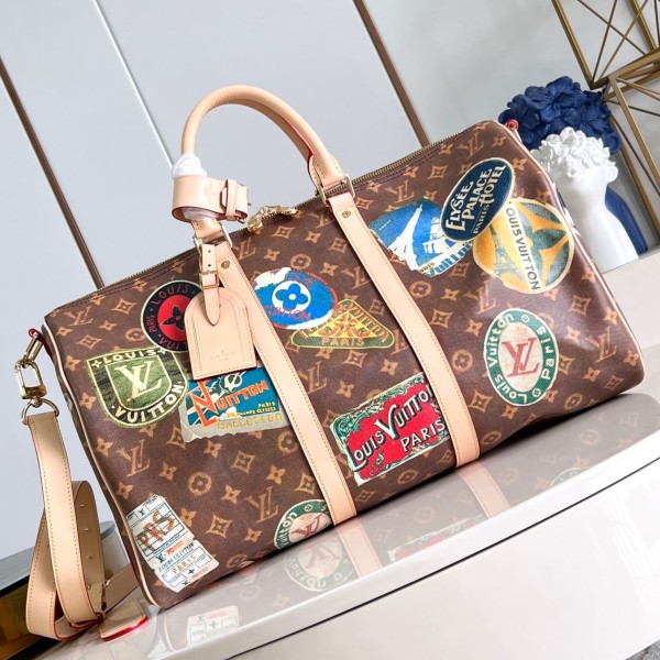 Louis Vuitton( Keepall Bandoulière 45)