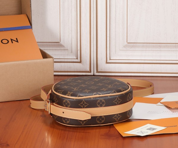 Louis Vuitton(Boîte Chapeau Souple)